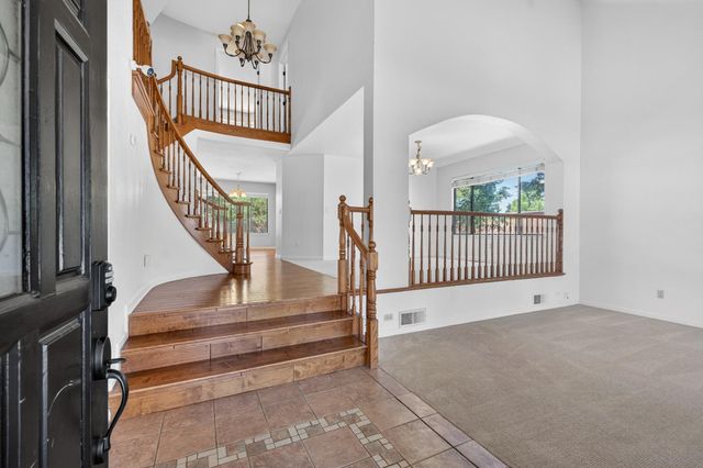 9306 Candalero Ct, Elk Grove, CA 95758