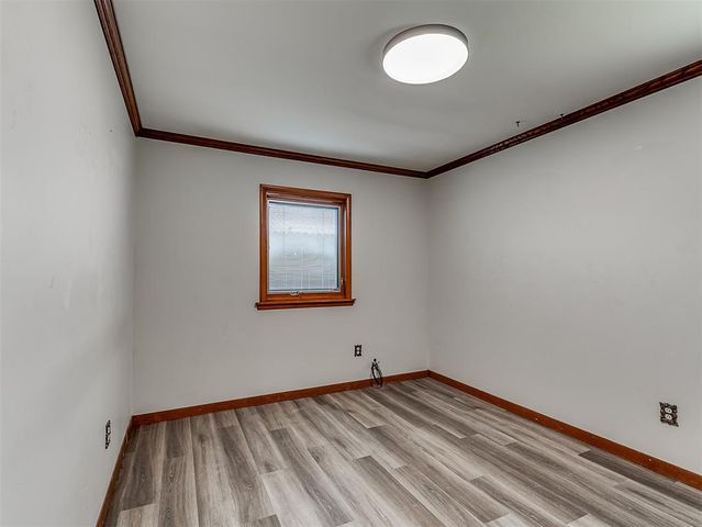 136 Elwood Drive, Edmond, OK 73013