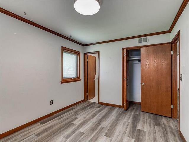 136 Elwood Drive, Edmond, OK 73013