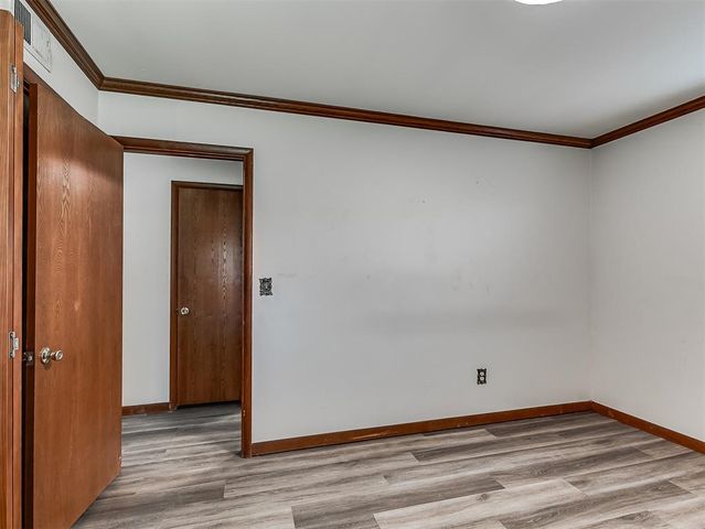 136 Elwood Drive, Edmond, OK 73013