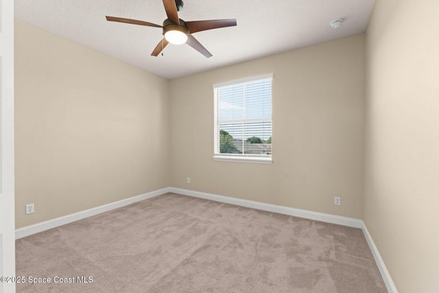 2032 Elkins Point Point, Melbourne, FL 32935