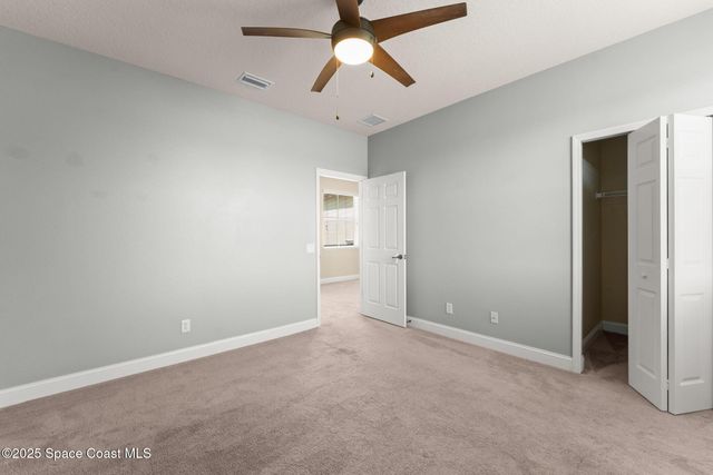2032 Elkins Point Point, Melbourne, FL 32935