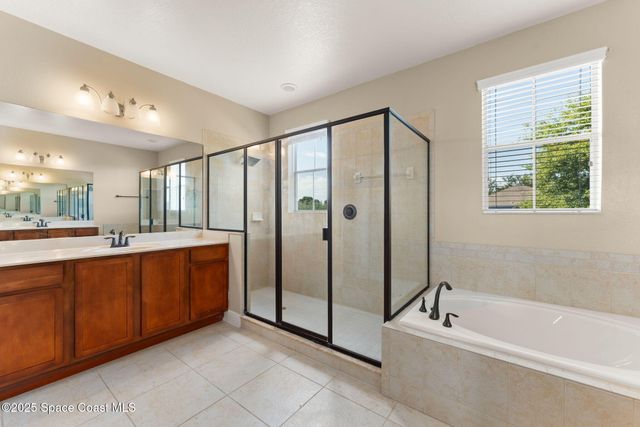 2032 Elkins Point Point, Melbourne, FL 32935