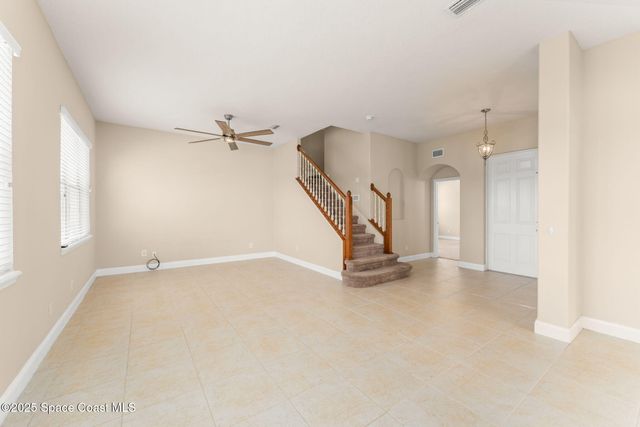 2032 Elkins Point Point, Melbourne, FL 32935