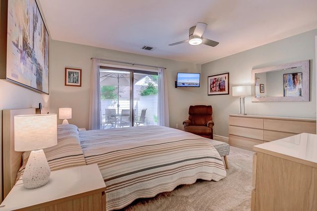 460 Ocean Creek Dr Apt 17, Myrtle Beach, SC 29572