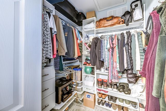 460 Ocean Creek Dr Apt 17, Myrtle Beach, SC 29572