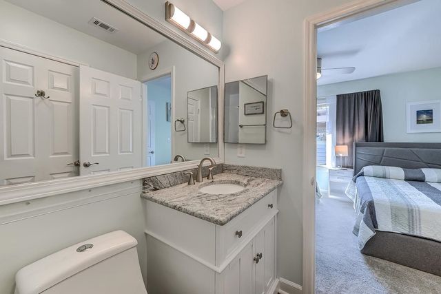 460 Ocean Creek Dr Apt 17, Myrtle Beach, SC 29572