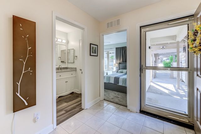 460 Ocean Creek Dr Apt 17, Myrtle Beach, SC 29572