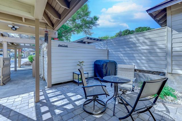 460 Ocean Creek Dr Apt 17, Myrtle Beach, SC 29572