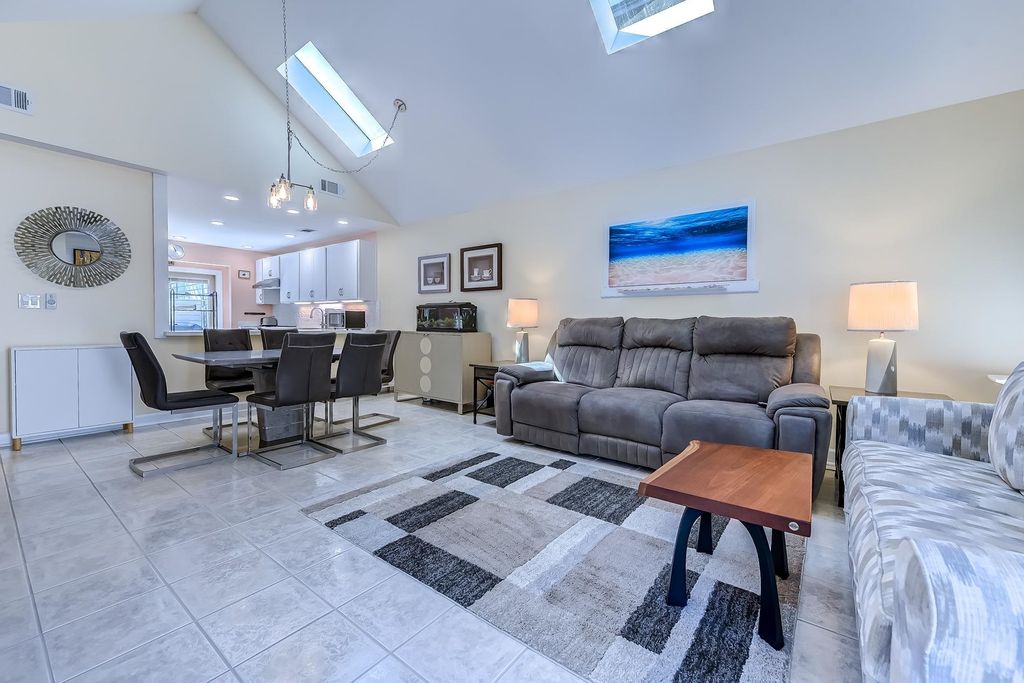 460 Ocean Creek Dr Apt 17, Myrtle Beach, SC 29572 — photo 3