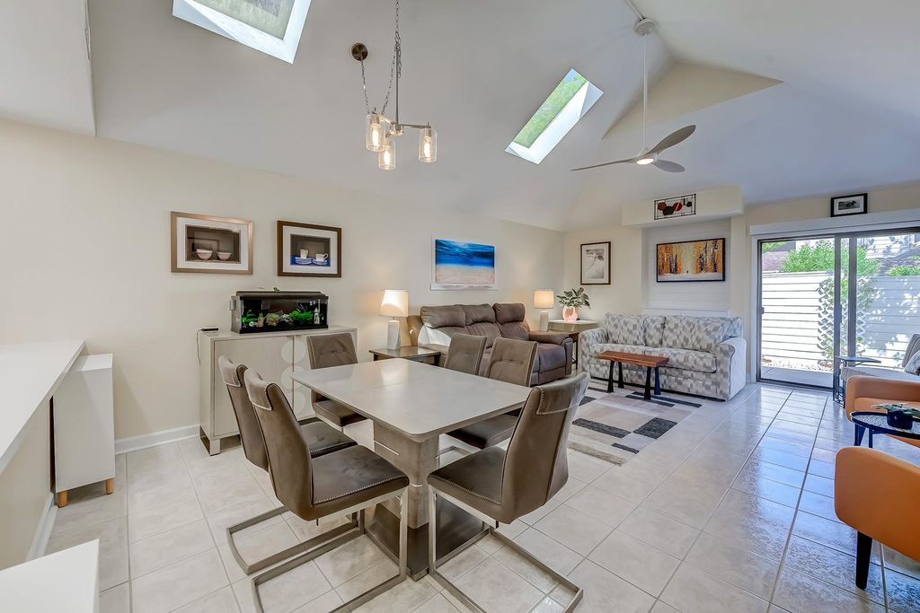 460 Ocean Creek Dr Apt 17, Myrtle Beach, SC 29572 — photo 4