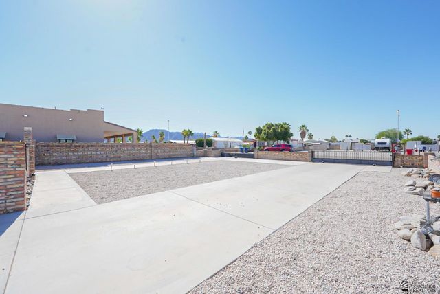 13802 E 47 St, Yuma, AZ 85367