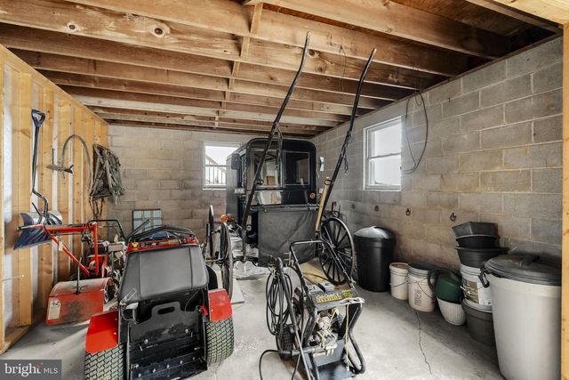 897 S CUSTER AVE, New Holland, PA 17557