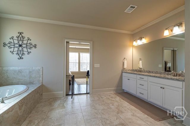 309 Sterling Lake Way, Jefferson, GA 30549