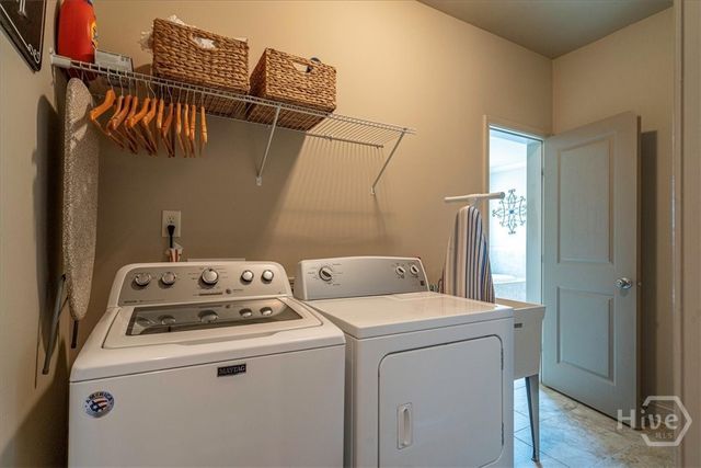 309 Sterling Lake Way, Jefferson, GA 30549