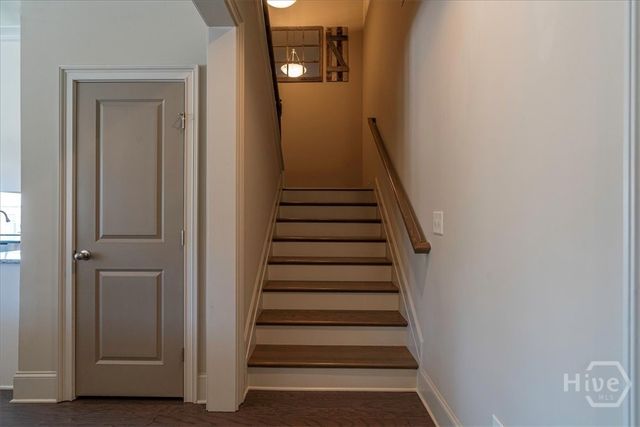 309 Sterling Lake Way, Jefferson, GA 30549