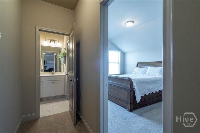 309 Sterling Lake Way, Jefferson, GA 30549