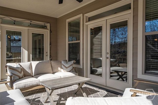 309 Sterling Lake Way, Jefferson, GA 30549