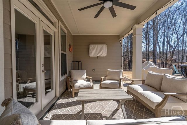 309 Sterling Lake Way, Jefferson, GA 30549