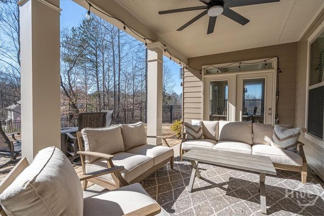 309 Sterling Lake Way, Jefferson, GA 30549