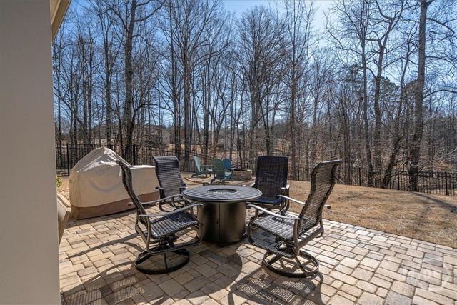 309 Sterling Lake Way, Jefferson, GA 30549