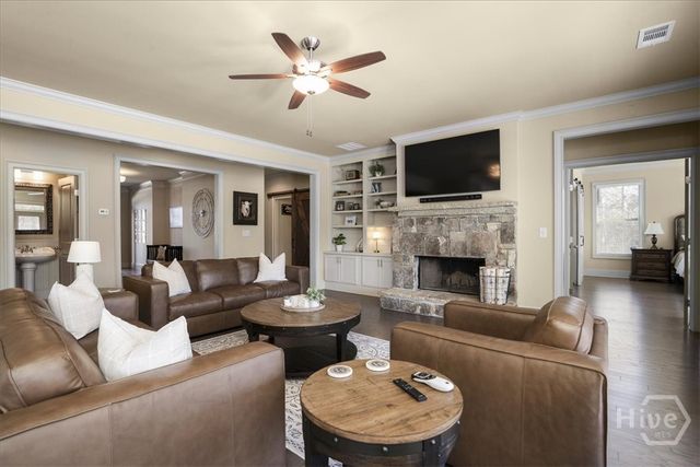 309 Sterling Lake Way, Jefferson, GA 30549