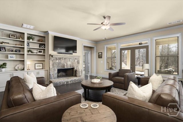 309 Sterling Lake Way, Jefferson, GA 30549