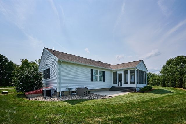 420 Hadley Rd, Sunderland, MA 01375