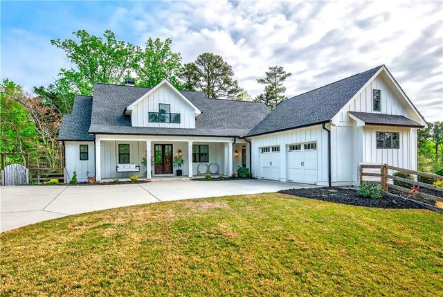 6570 Crestwood Peninsula, Flowery Branch, GA 30542