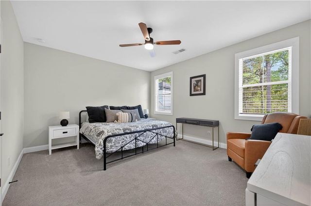 6570 Crestwood Peninsula, Flowery Branch, GA 30542