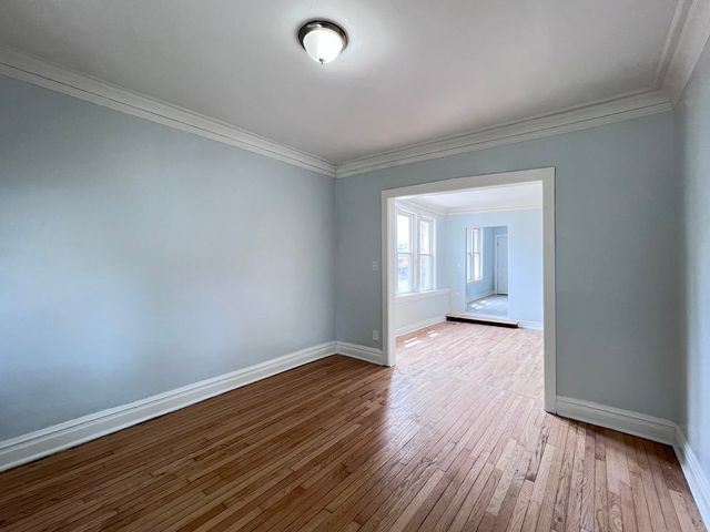 8856 S Lowe Avenue 2F, Chicago, IL 60620