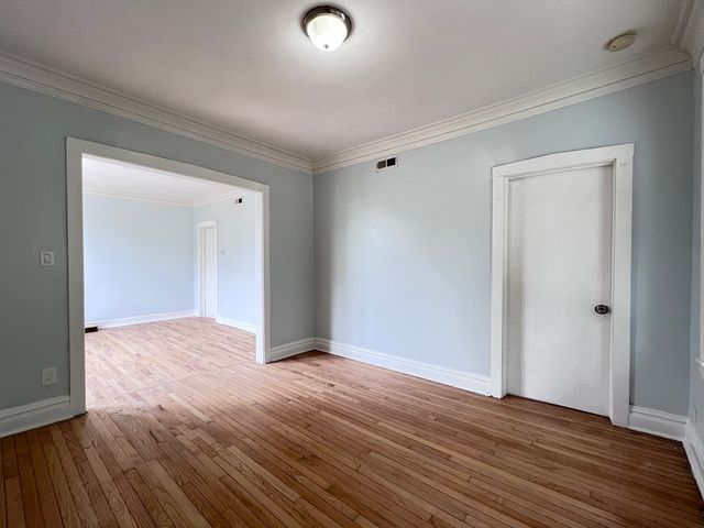 8856 S Lowe Avenue 2F, Chicago, IL 60620