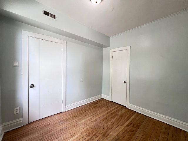8856 S Lowe Avenue 2F, Chicago, IL 60620