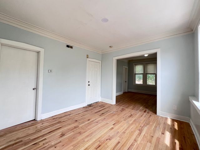 8856 S Lowe Avenue 2F, Chicago, IL 60620