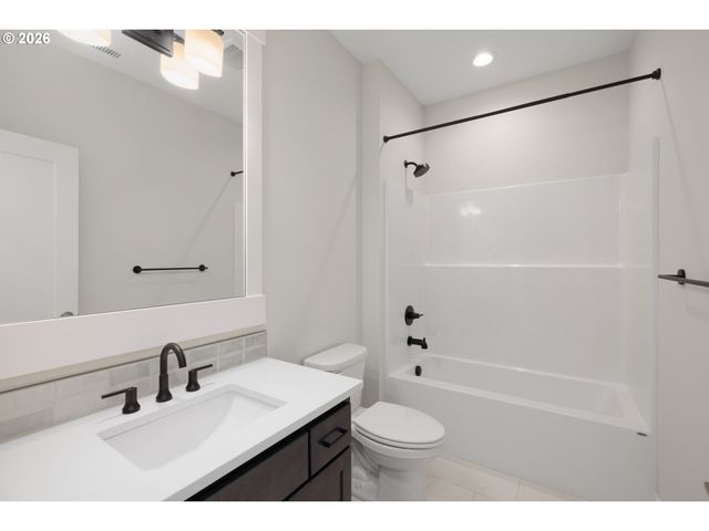 13197 Nw Carson Rd Lot 7, Portland, OR 97229