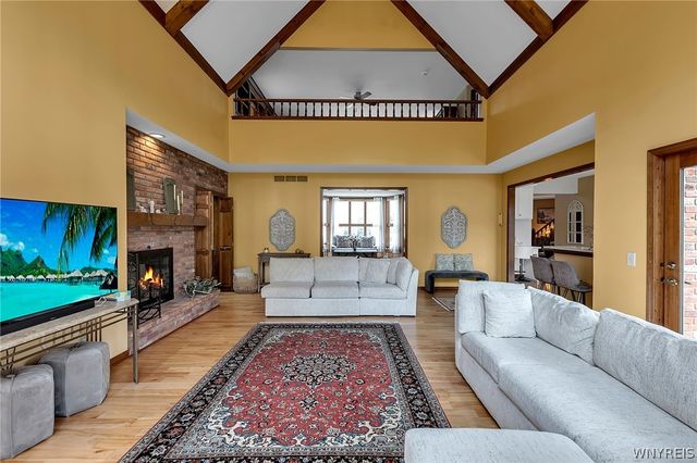 7 Deer Run Court, Amherst, NY 14221