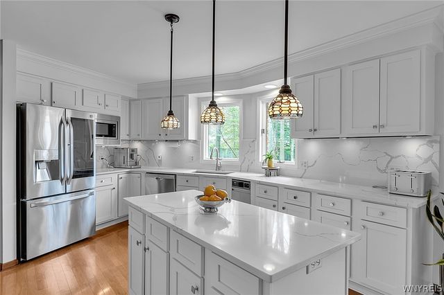 7 Deer Run Court, Amherst, NY 14221