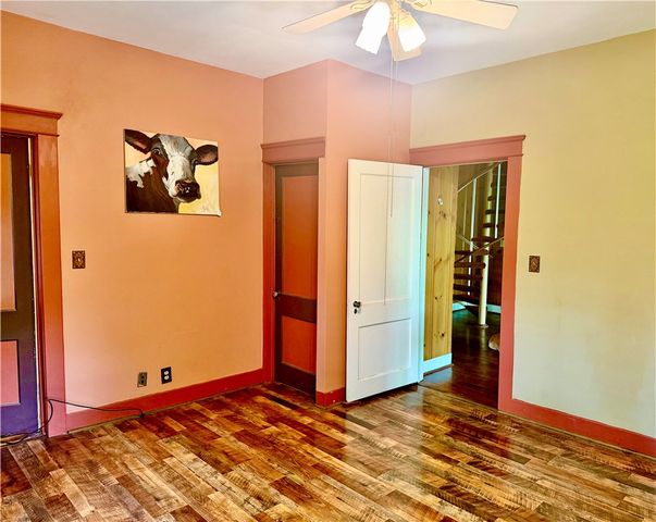 607 West Fox Street, Caldwell, TX 77836
