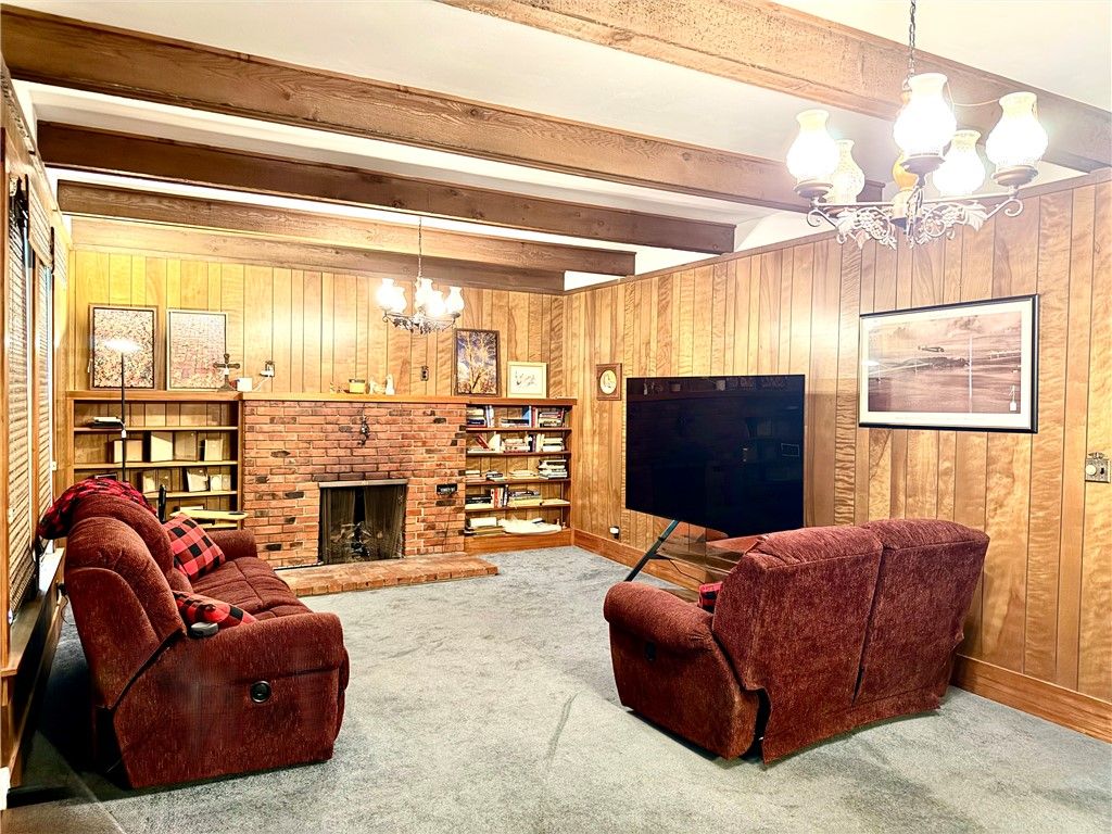 607 West Fox Street, Caldwell, TX 77836 — photo 5