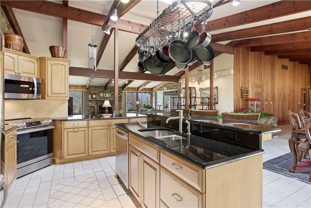 45 Newgate Rd., Kilbuck Twp, PA 15202