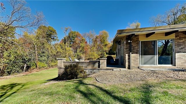 45 Newgate Rd., Kilbuck Twp, PA 15202