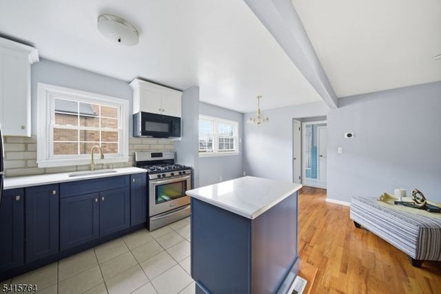 55 N 15Th St, Hawthorne Boro, NJ 07506