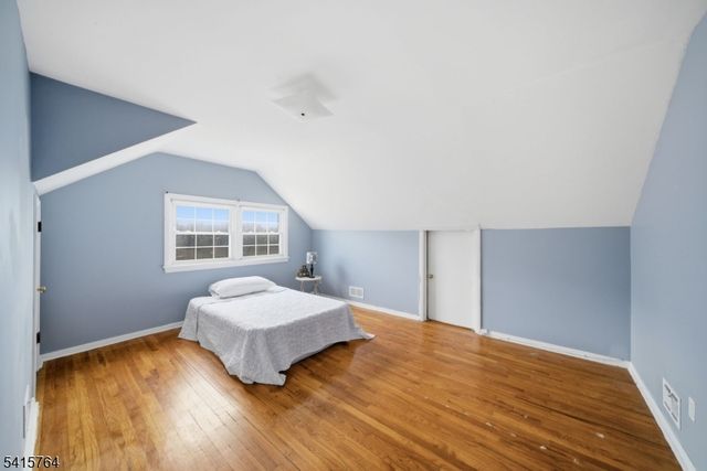 55 N 15Th St, Hawthorne Boro, NJ 07506