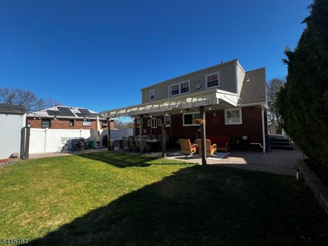 55 N 15Th St, Hawthorne Boro, NJ 07506