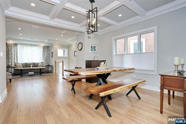 414 Lawton Avenue, Cliffside Park, NJ 07010