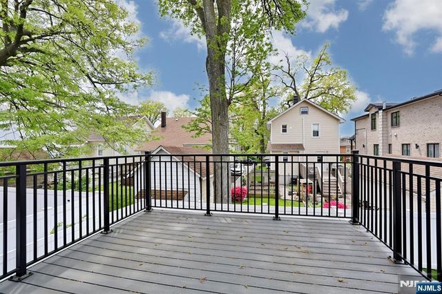 414 Lawton Avenue, Cliffside Park, NJ 07010