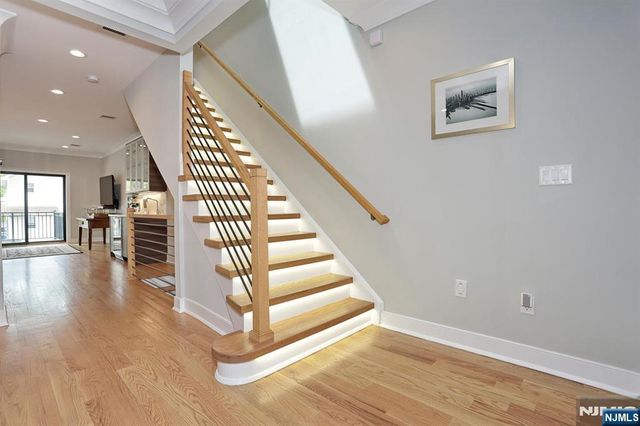 414 Lawton Avenue, Cliffside Park, NJ 07010