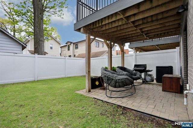 414 Lawton Avenue, Cliffside Park, NJ 07010