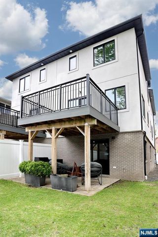 414 Lawton Avenue, Cliffside Park, NJ 07010