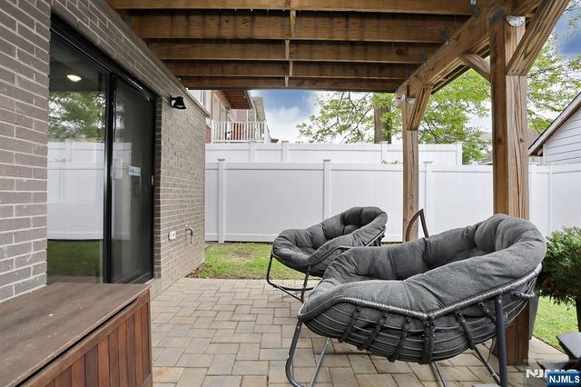 414 Lawton Avenue, Cliffside Park, NJ 07010